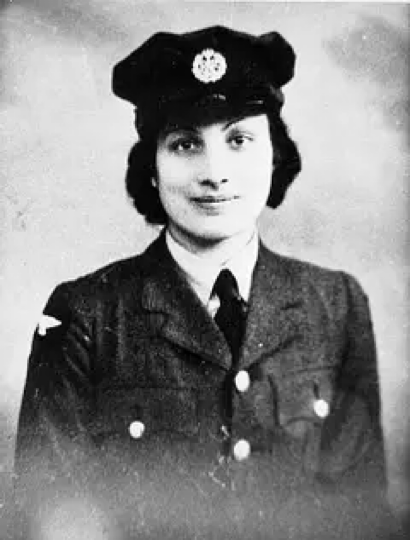 Noor Inayat Khan, SOE-lid.